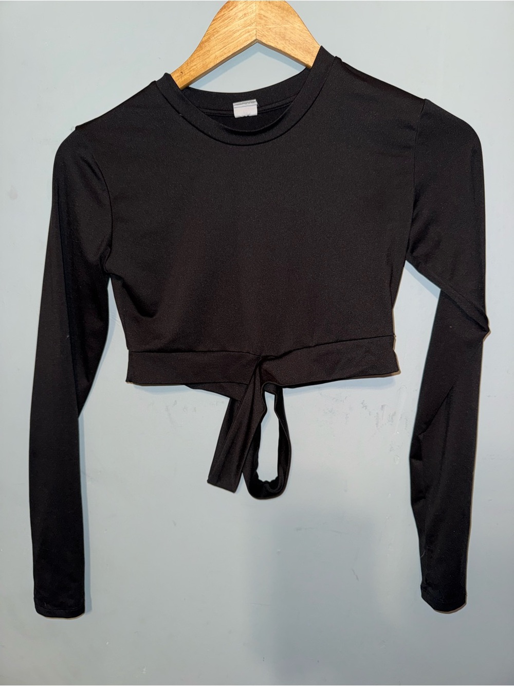 Women's Black Long-Sleeve Crop Top with Front crisscross